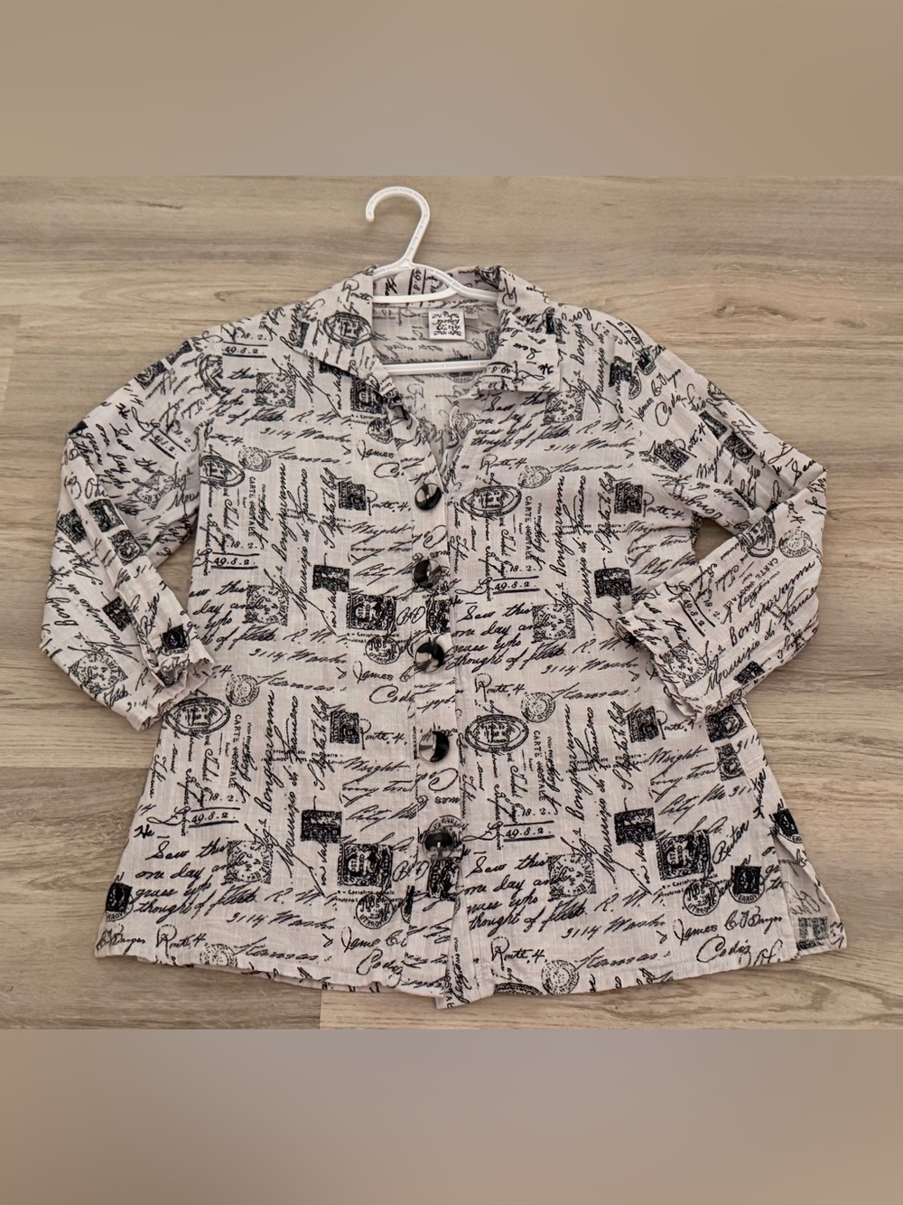 Parsley & Sage Black & White Script Button Front Collared Blouse Petite PM